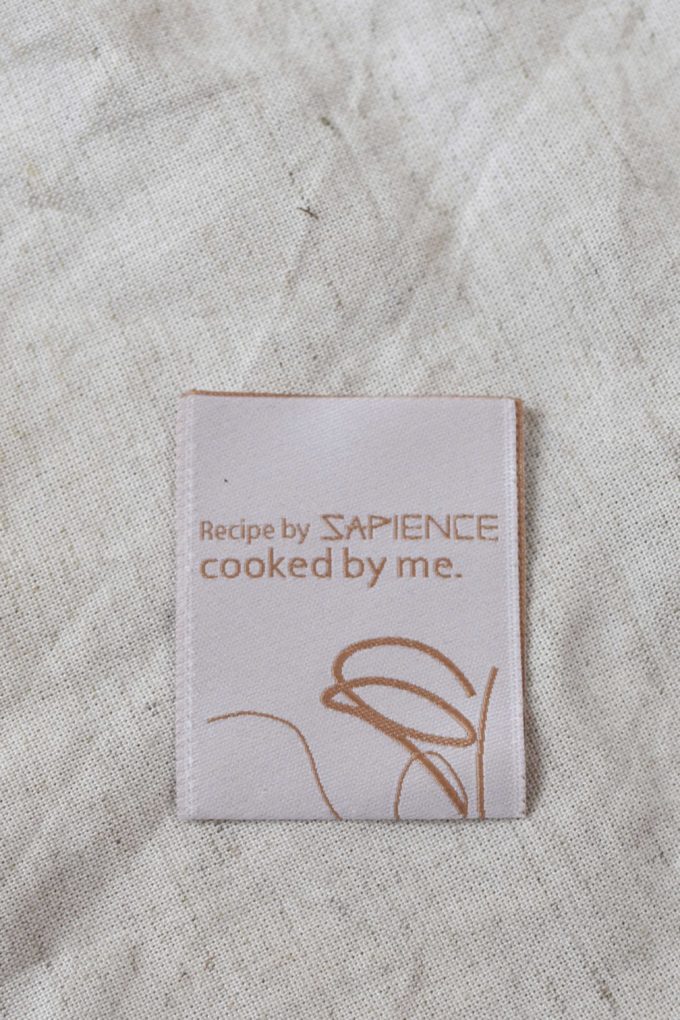 LIGHT label
